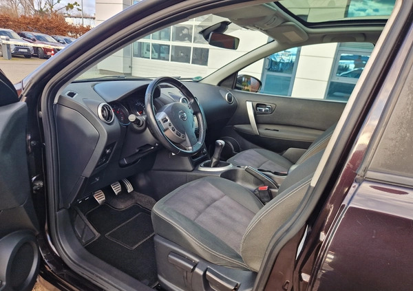 Nissan Qashqai cena 35900 przebieg: 223000, rok produkcji 2012 z Płock małe 301